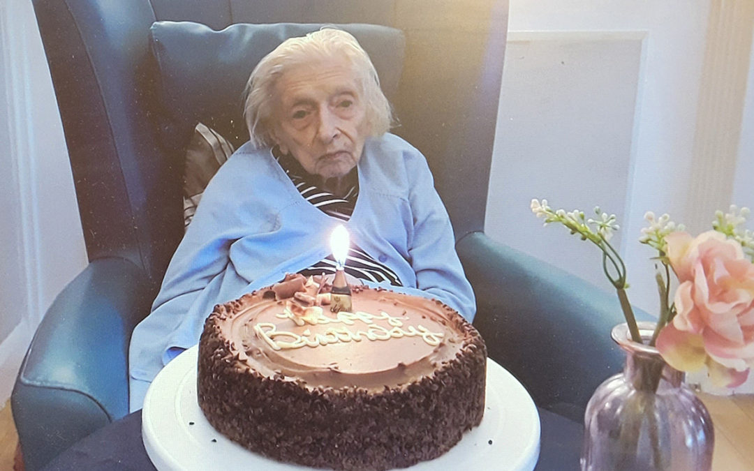 Birthday celebrations for Dorothy at Bromley Park Care Home